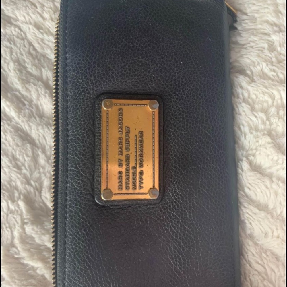 Marc jacobs wallet